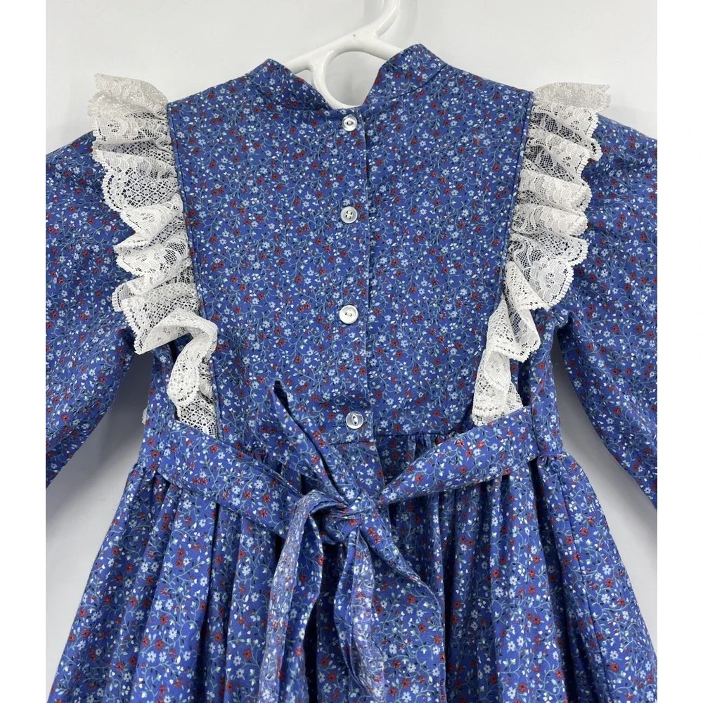 Vintage Mini World Girls Full Circle Floral and Lace Dress Size 4 Cottagecore